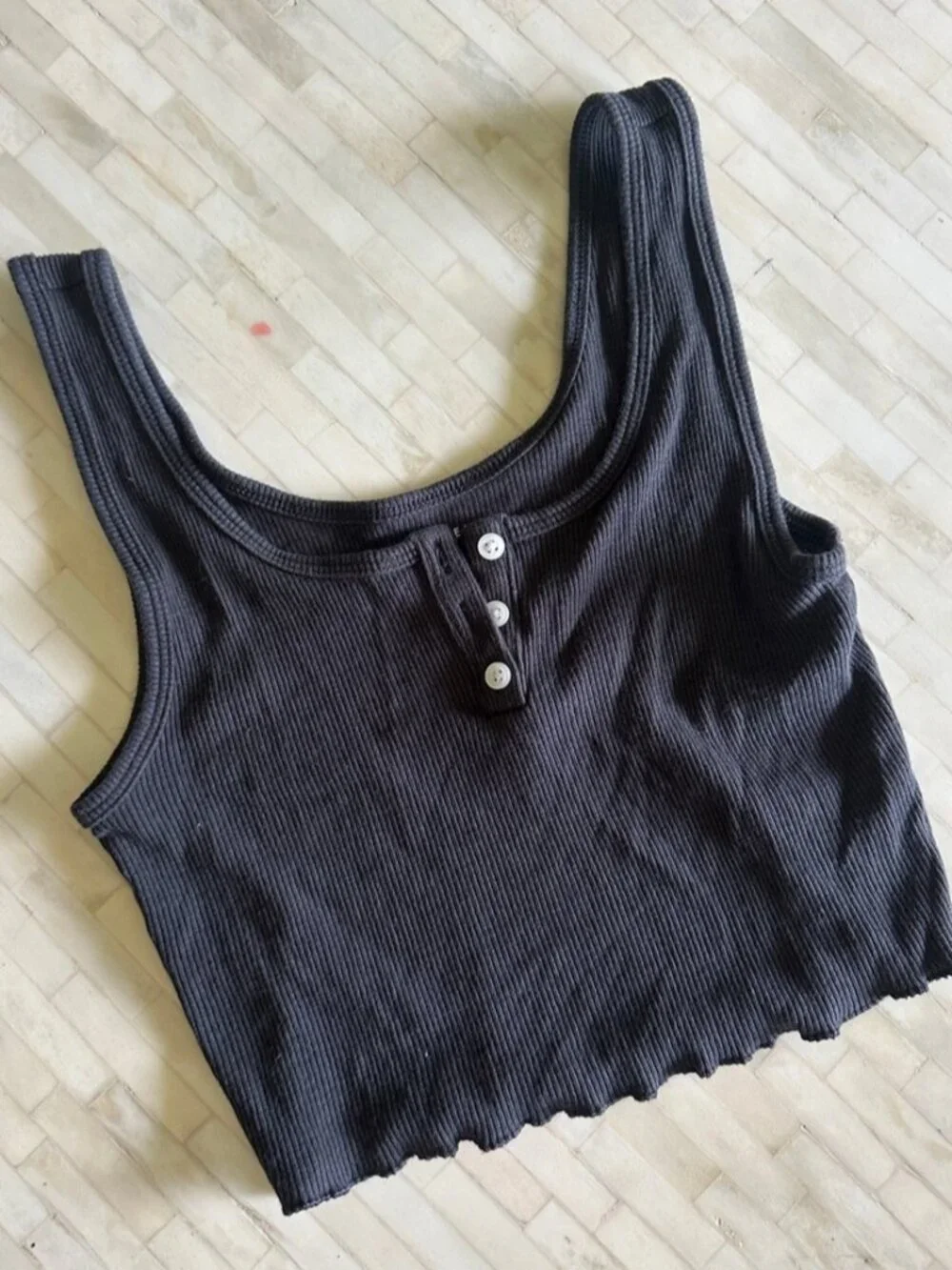 Black Ribbed Button-Front Crop Tank Top - Picture 1 of 2